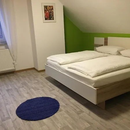 Gaestehaus & Huefner Värdshus *