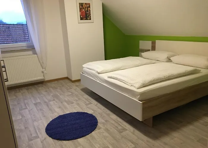 Gaestehaus & Huefner Мини-отель *